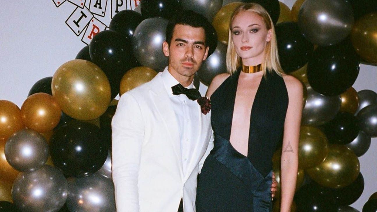 Sophie Turner y Joe Jonas de Juego de tronos y Jonas Brothers