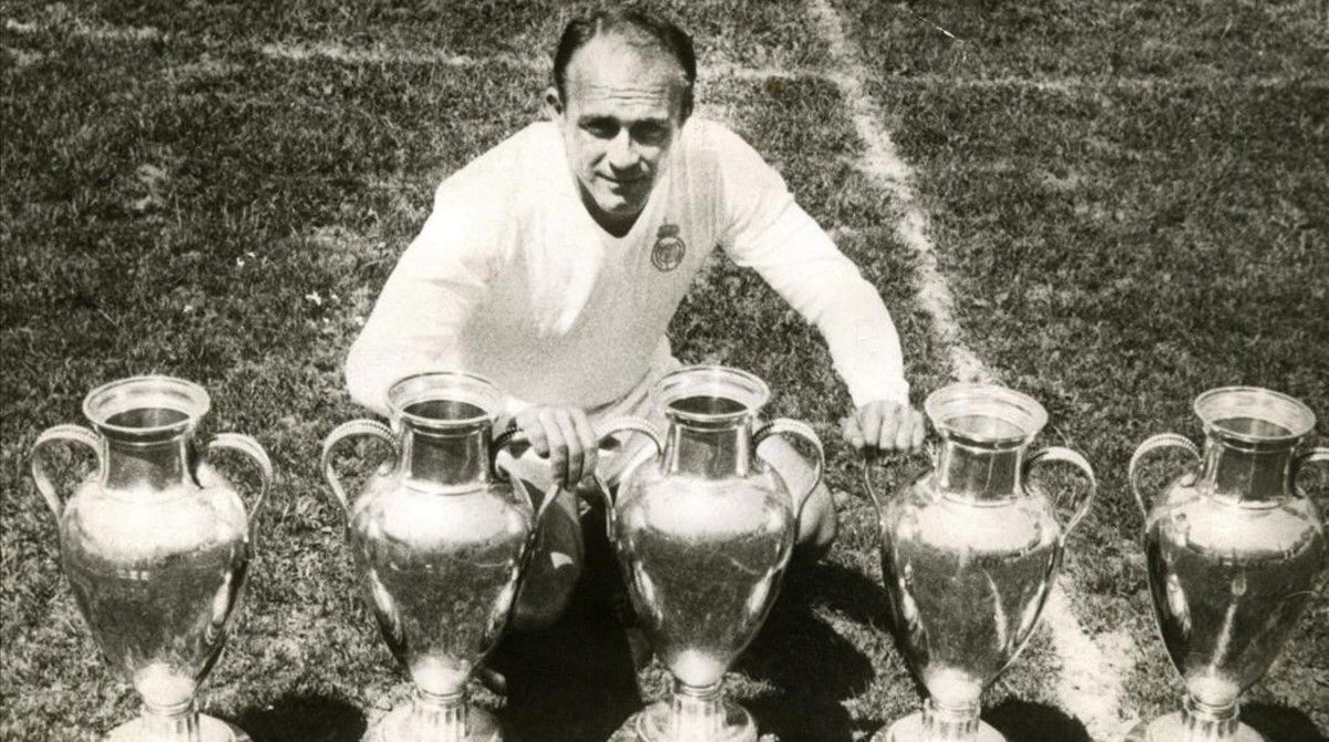 Alfredo Di Estefano y sus cinco copas de europa 