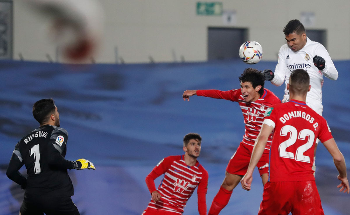 Benzema LaLiga Casemiro Real Madrid Granada