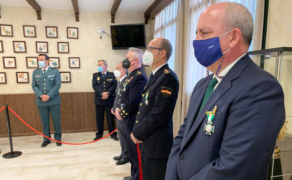 Francisco García y Javier Sánchez Rojas guardia civil