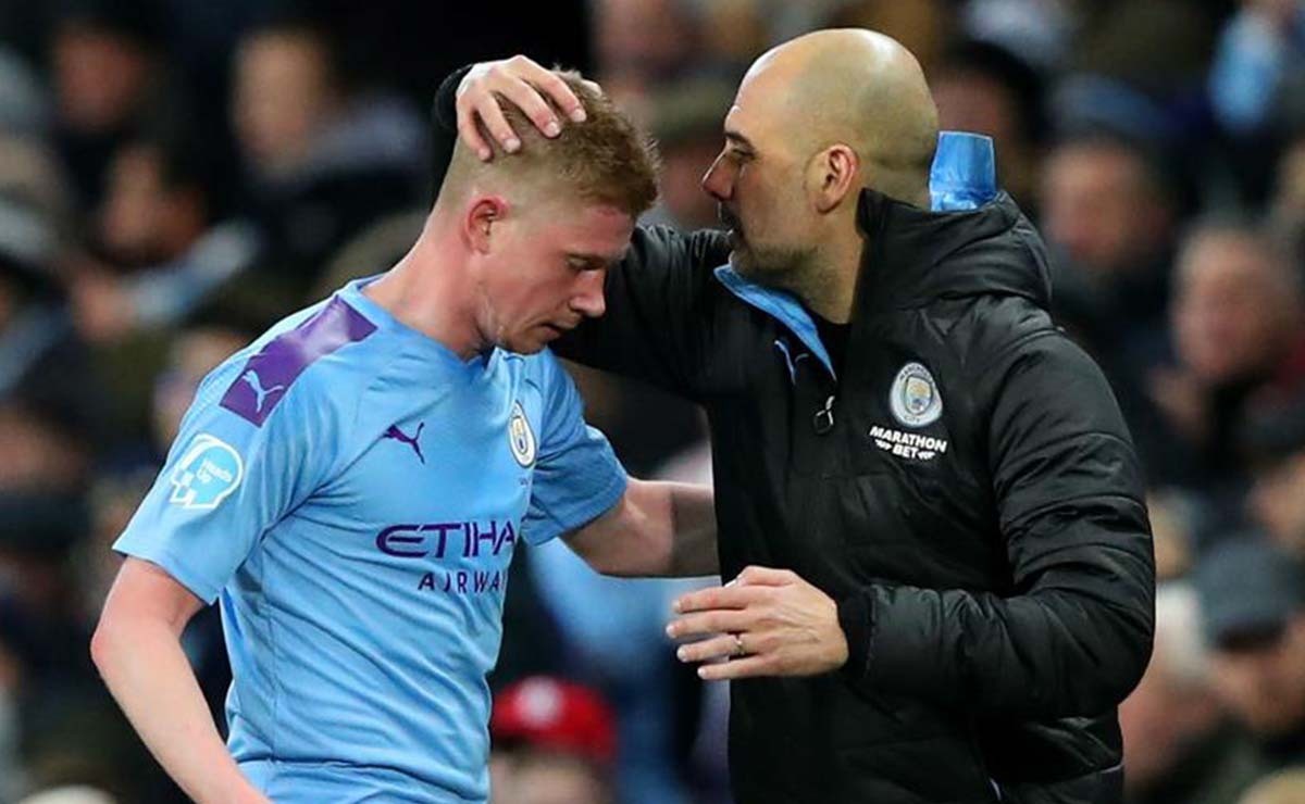 Kevin de Bruyne y Pep Guardiola