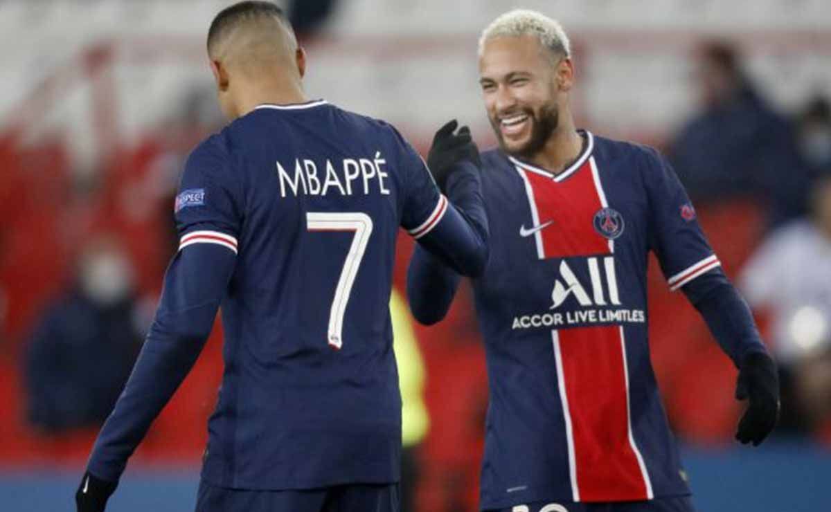 Kylian Mbappé y Neymar JR