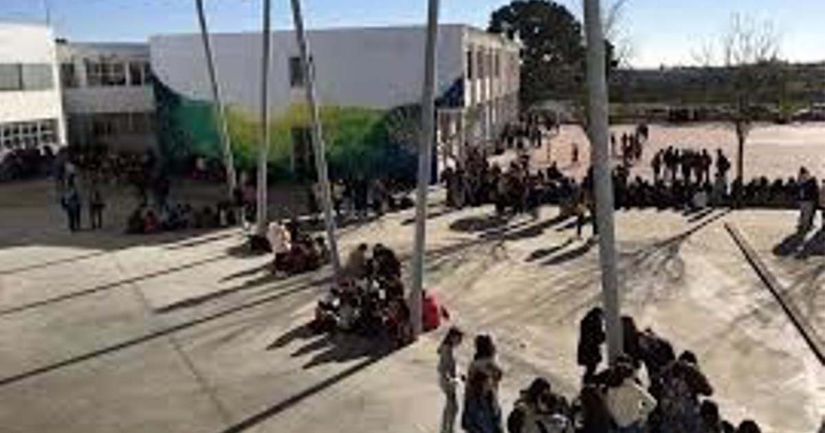 profesor alumnos sevilla agresión