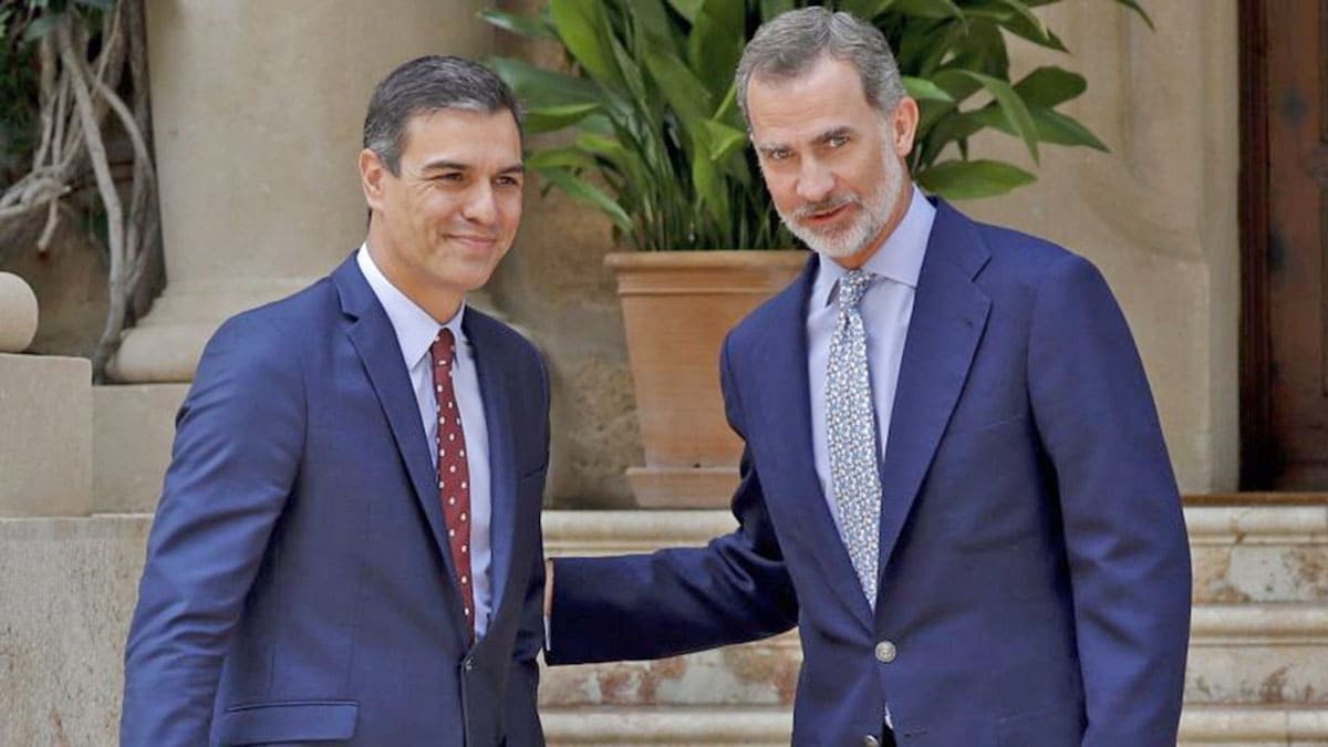 Pedro Sánchez y Felipe VI