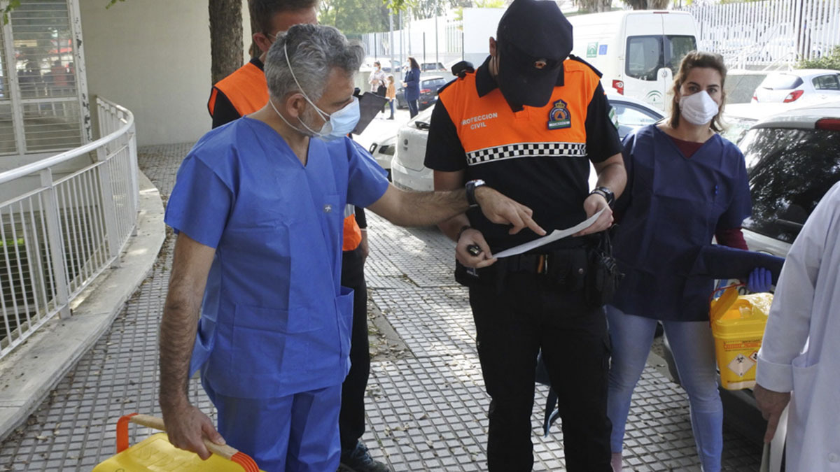 Junta de Andalucía vacuna ante el Covid-19 en Tomares